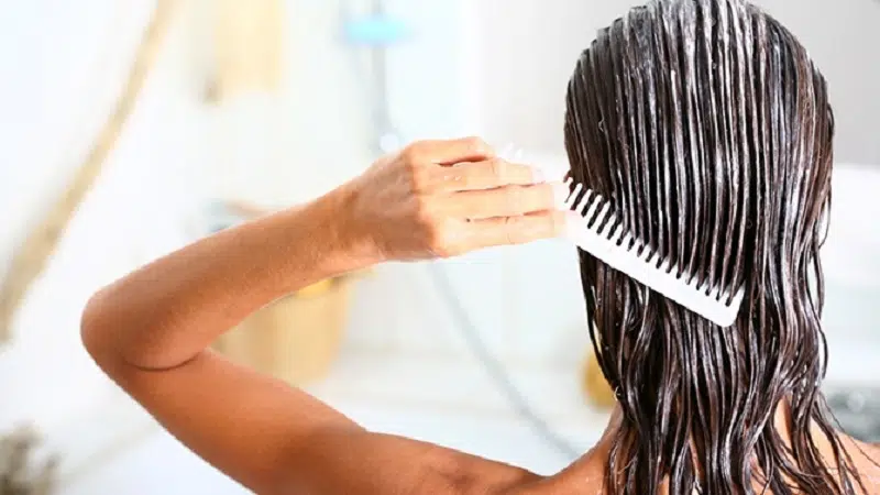 Prendre soin de ses cheveux naturellement