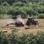 Les avantages de l'achat en ligne de pièces agricoles : optez pour un site dédié !