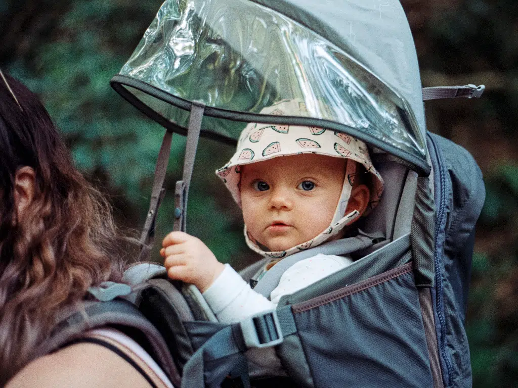 porte-bébé dorsal