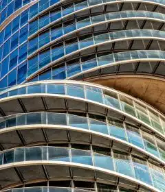 Pourquoi investir dans l'immobilier d'entreprise neuf dans le 35 ?
